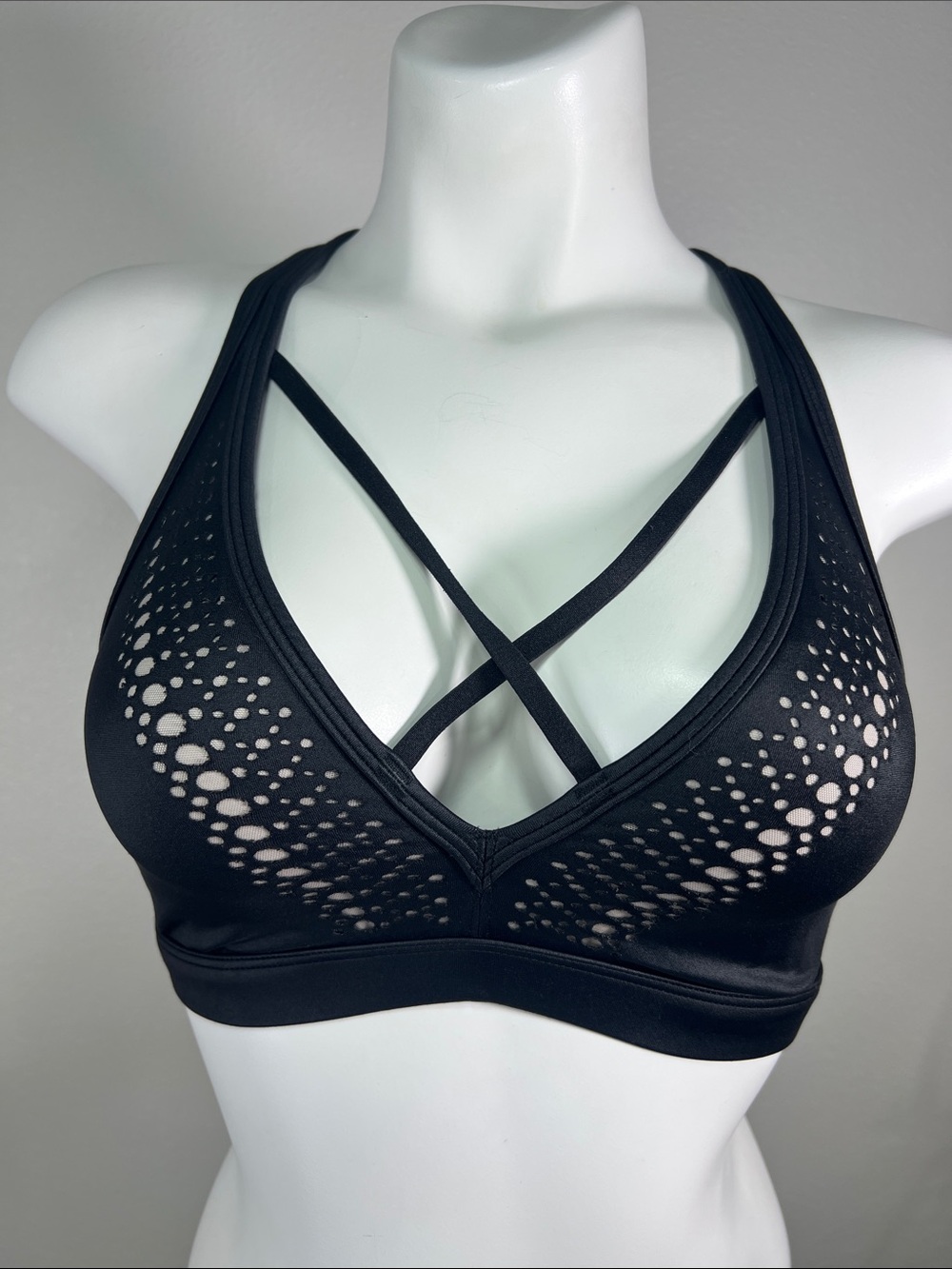 Victoria's Secret Black Laser-Cut Strappy Sports Bralette